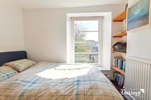 Photo 14- click for photo gallery